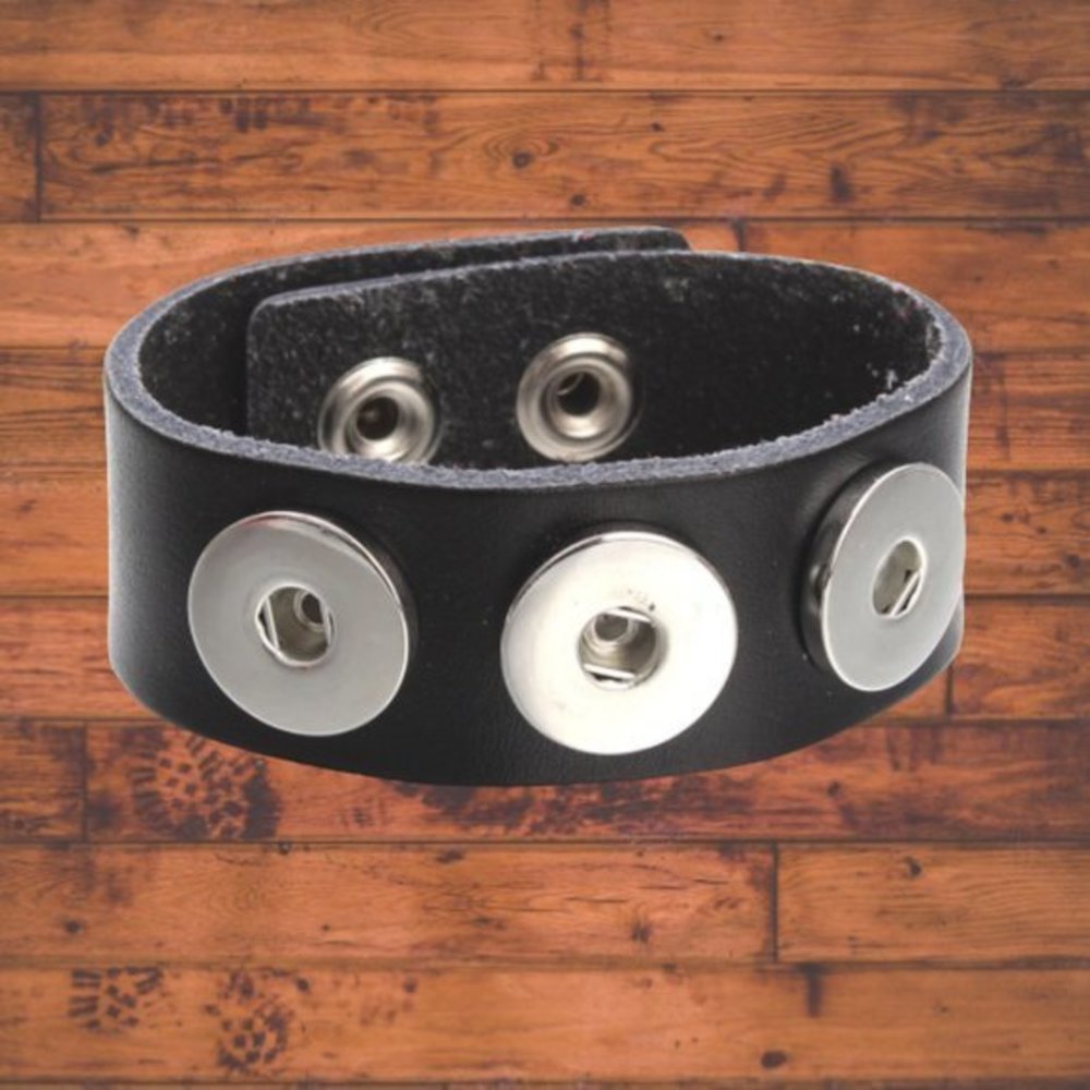 Black Leather  3 Snap button Bracelet